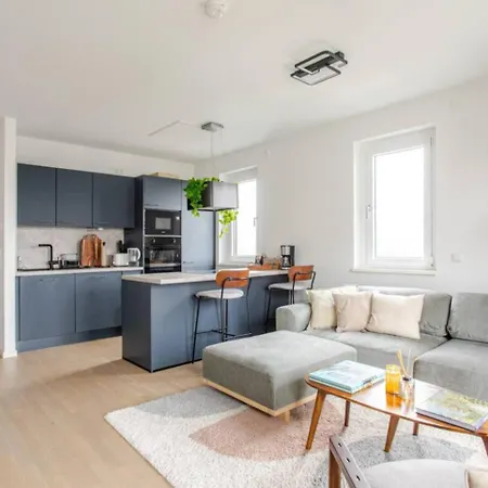 3-room Flat In Near Prenzlauer Berg