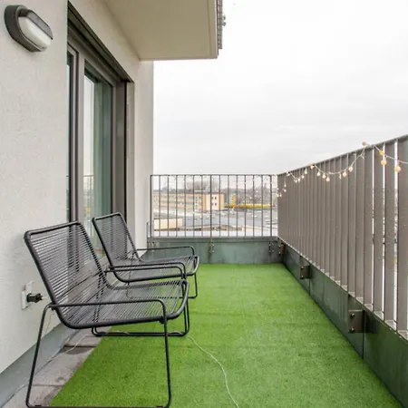 3-room Flat In Near Prenzlauer Berg