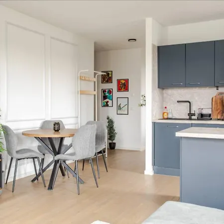 3-room Flat In Near Prenzlauer Berg
