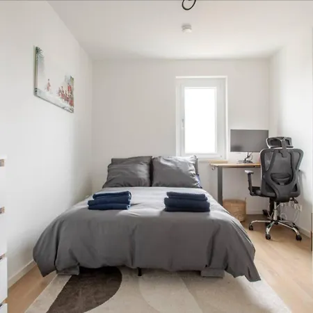 3-room Flat In Near Prenzlauer Berg *